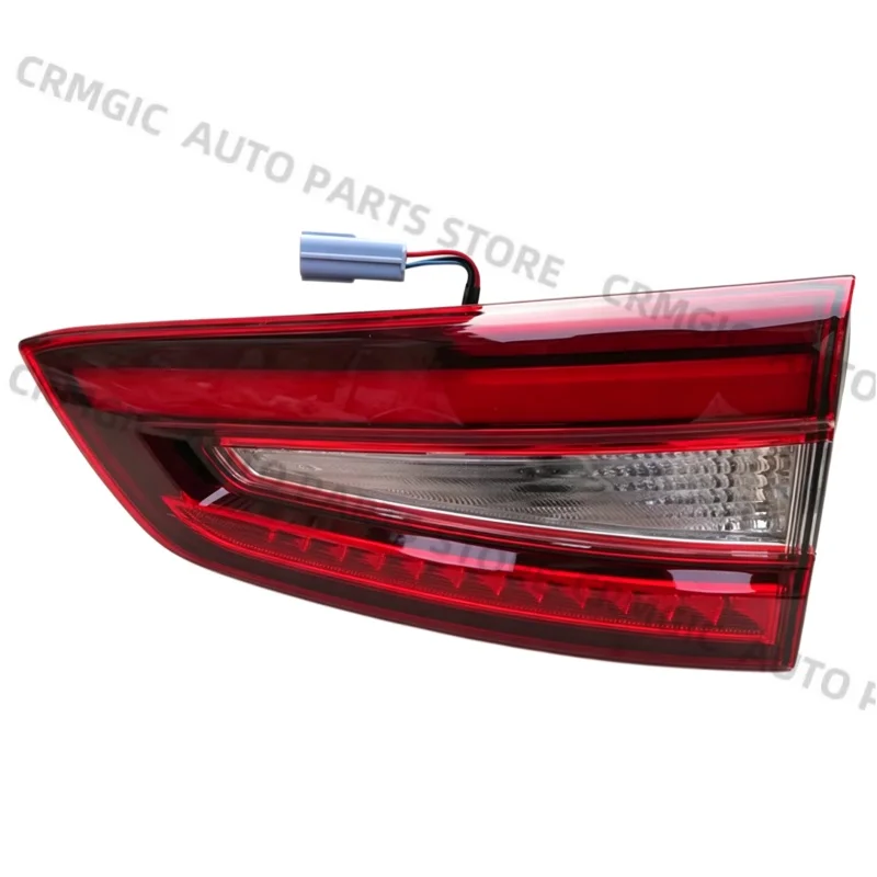 1pcs Taillight Tail Lamp Rear Back lamp assy left / right side for for CHANGAN CS55 SUV