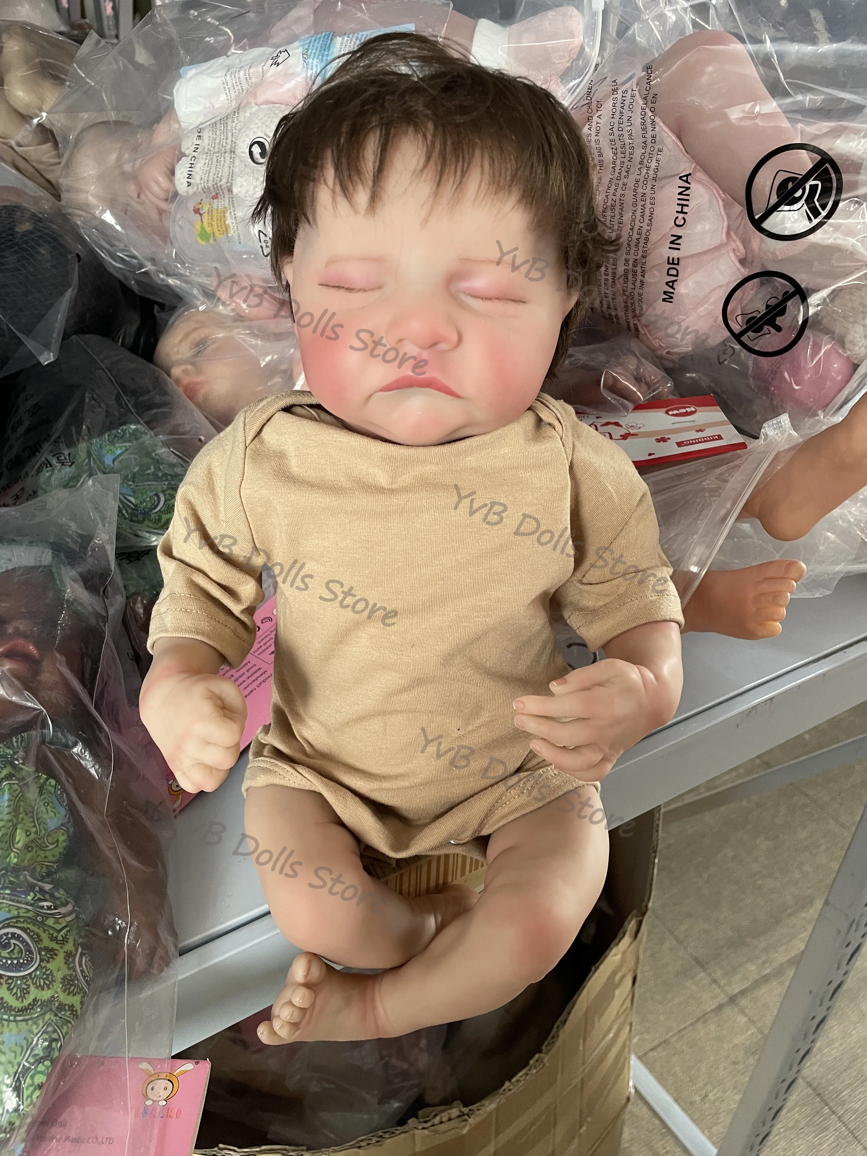 

19-дюймовые Levi Reborn Bebe, две версии, мягкое тело и силикон для всего тела, высокое качество, сборка кукол ручной работы, игрушки для девочек