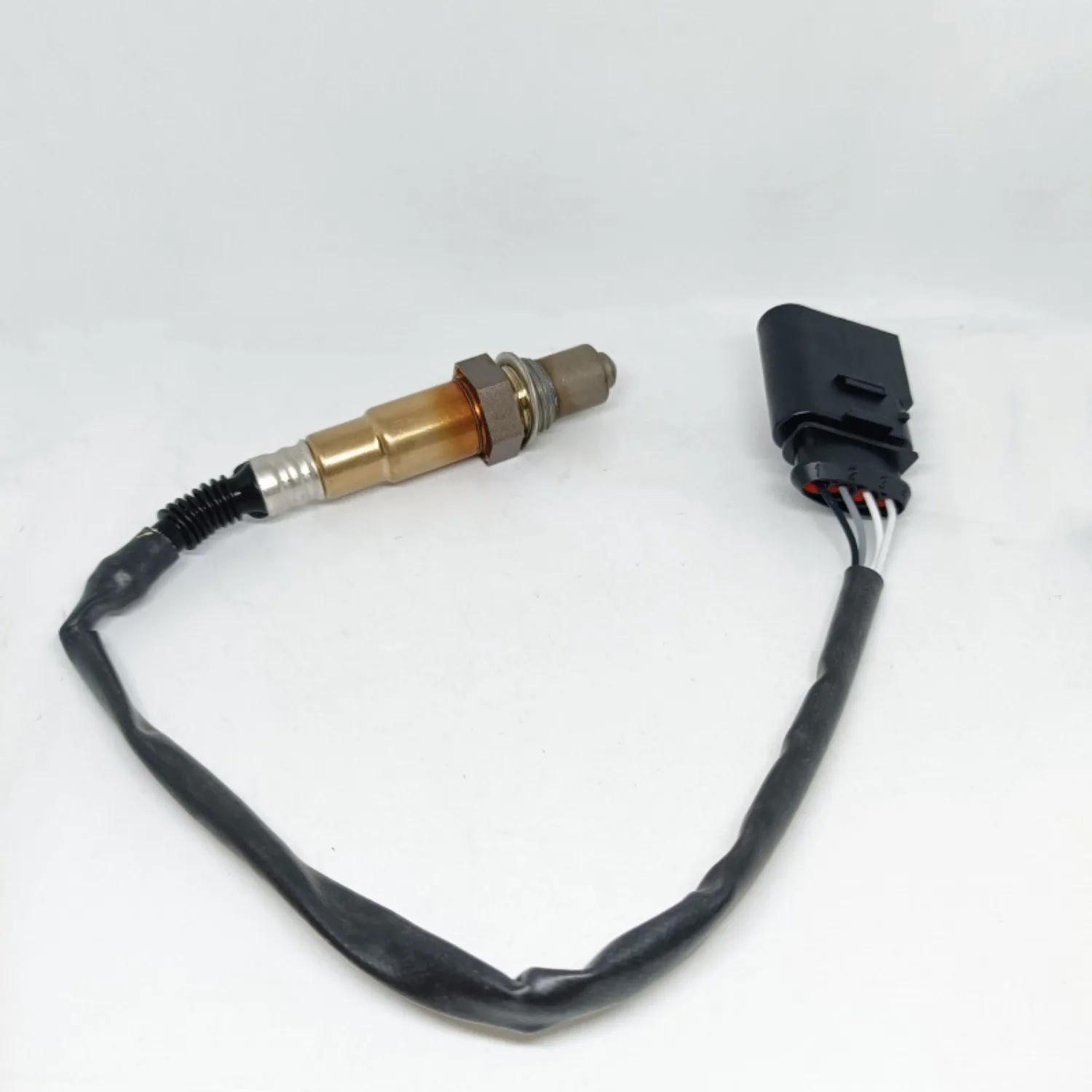 

0258017215 079906262Q Oxygen Sensor For Audi A4 (8K5), A5 (8F7), and A8L D4 (4H2, 4H8, 4HC, 4HL) 234-5093