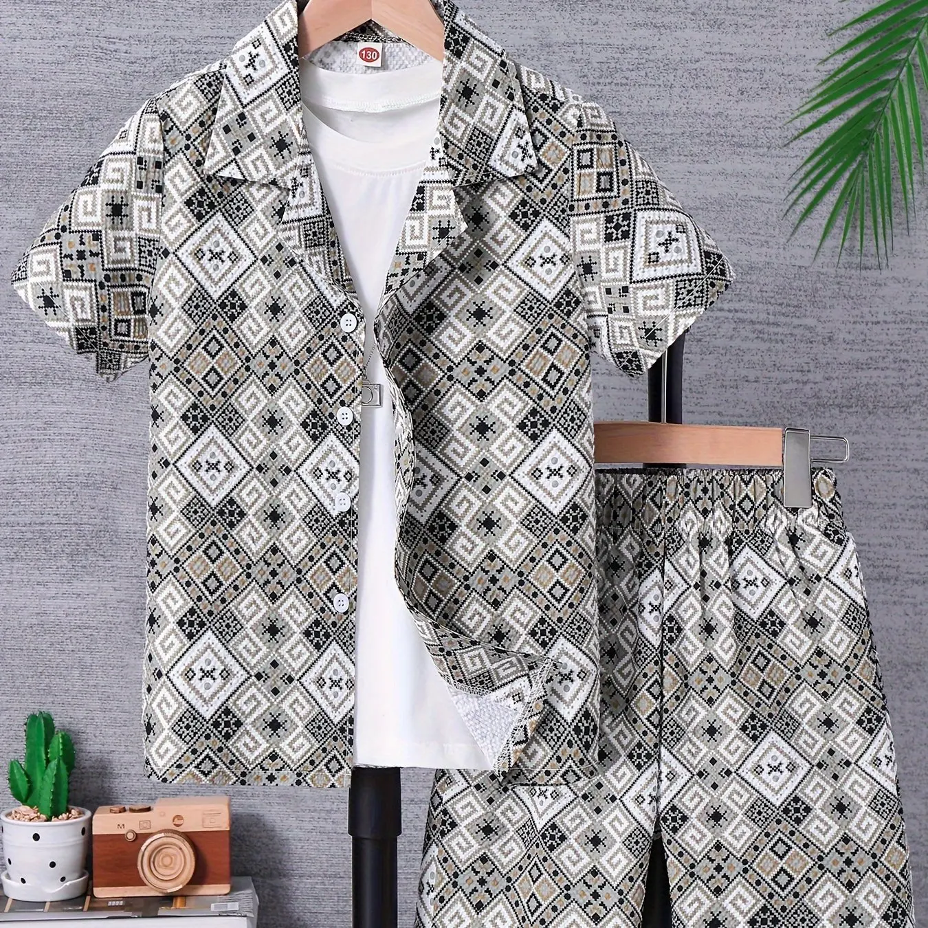 Set di camicie hawaiane Stampa 3d Stile etnico retrò Plaid Risvolto Manica corta Pantaloncini da spiaggia casual Estate Streetwear Abiti hawaiani