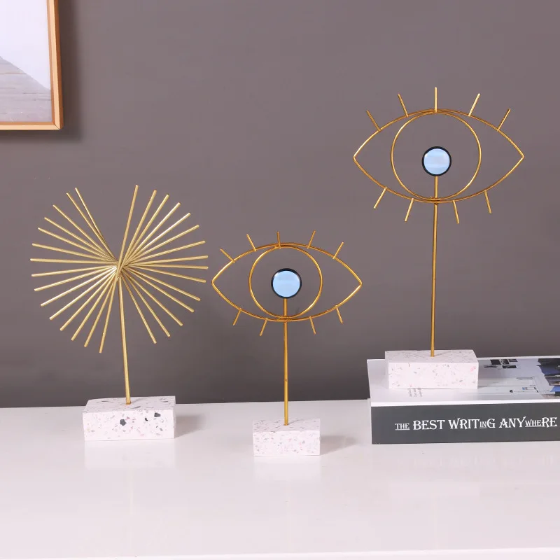 

Light Luxury Sky Eye Ornament Home Entrance Living Room Decoration Ornament Abstract Eye Ornament Metal Crafts