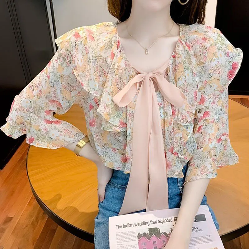 Elegant Fashion Ruffles Floral Chiffon Blouses V-Neck Lace Up Sweet Printing Flare Sleeve Casual Shirt Women Summer Clothing