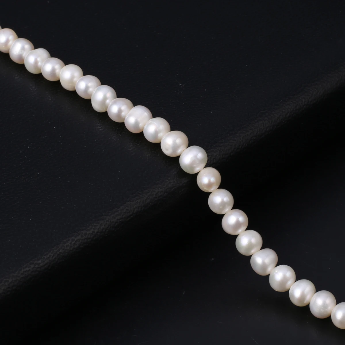 Wholesale Natural White Near Round Bead Shape Pearl DIY Jewelry Making Necklace Earrings Bracelet Accessories Gift 4-5mm