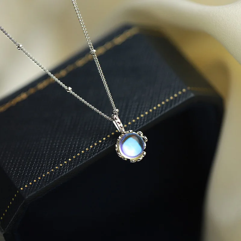 Collar con colgante de piedra lunar redonda azul de Plata de Ley etéreo brillante para niñas, cadena de clavícula, joyería, regalos del Día de San Valentín
