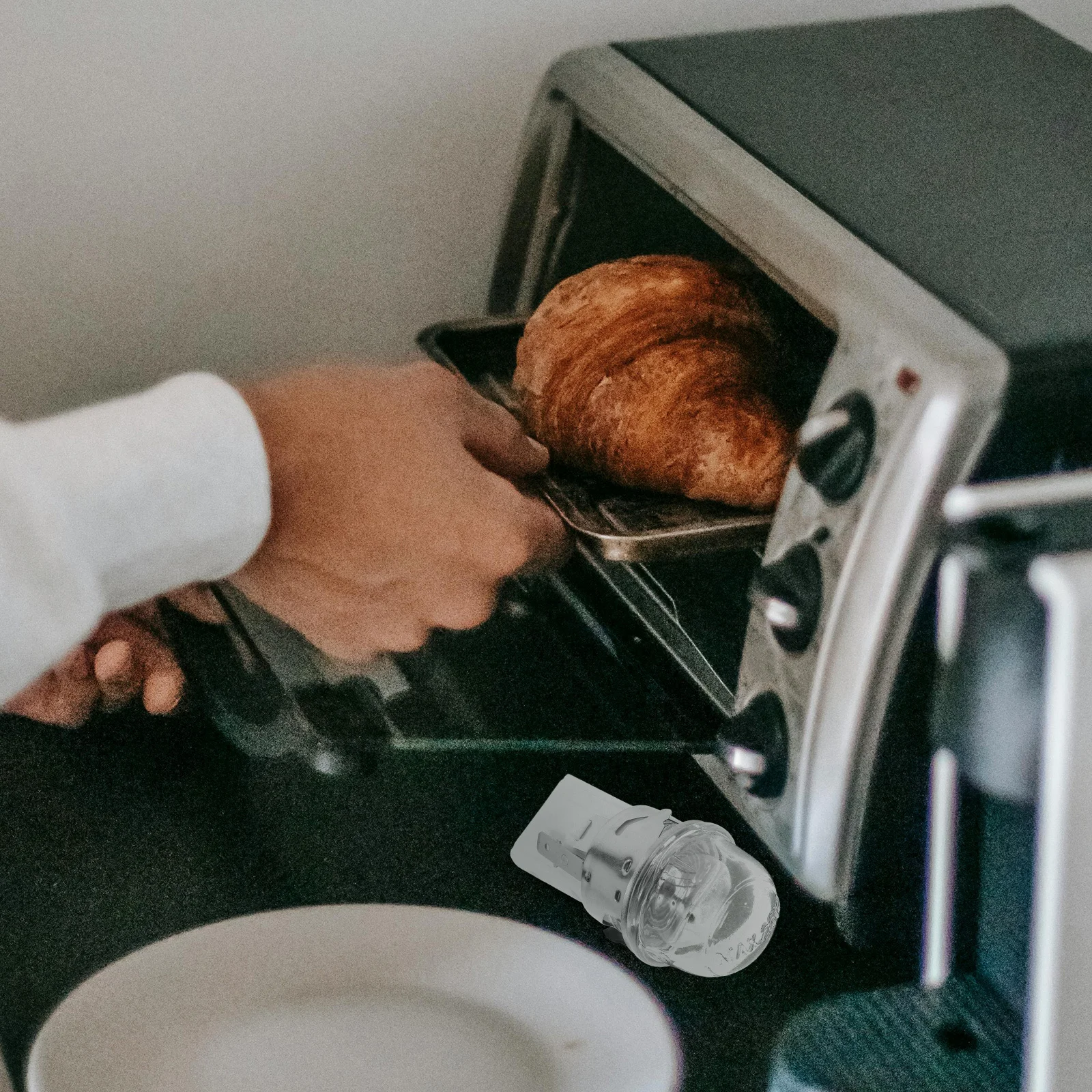 

Heat-Resistant Oven Lamp Socket E14 Ceramic Stable Design for Ovens Warming Cabinets Toaster Oven Light Adapter