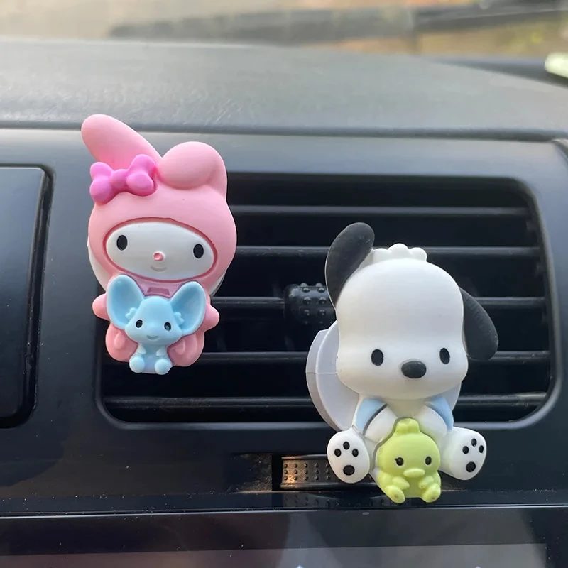 Cute Kuromi Cinnamoroll Car Air Outlet Fragrance Decoration Cute Melody Pompompurin Pochacco Kawaii Car Aromatherapy Ornament