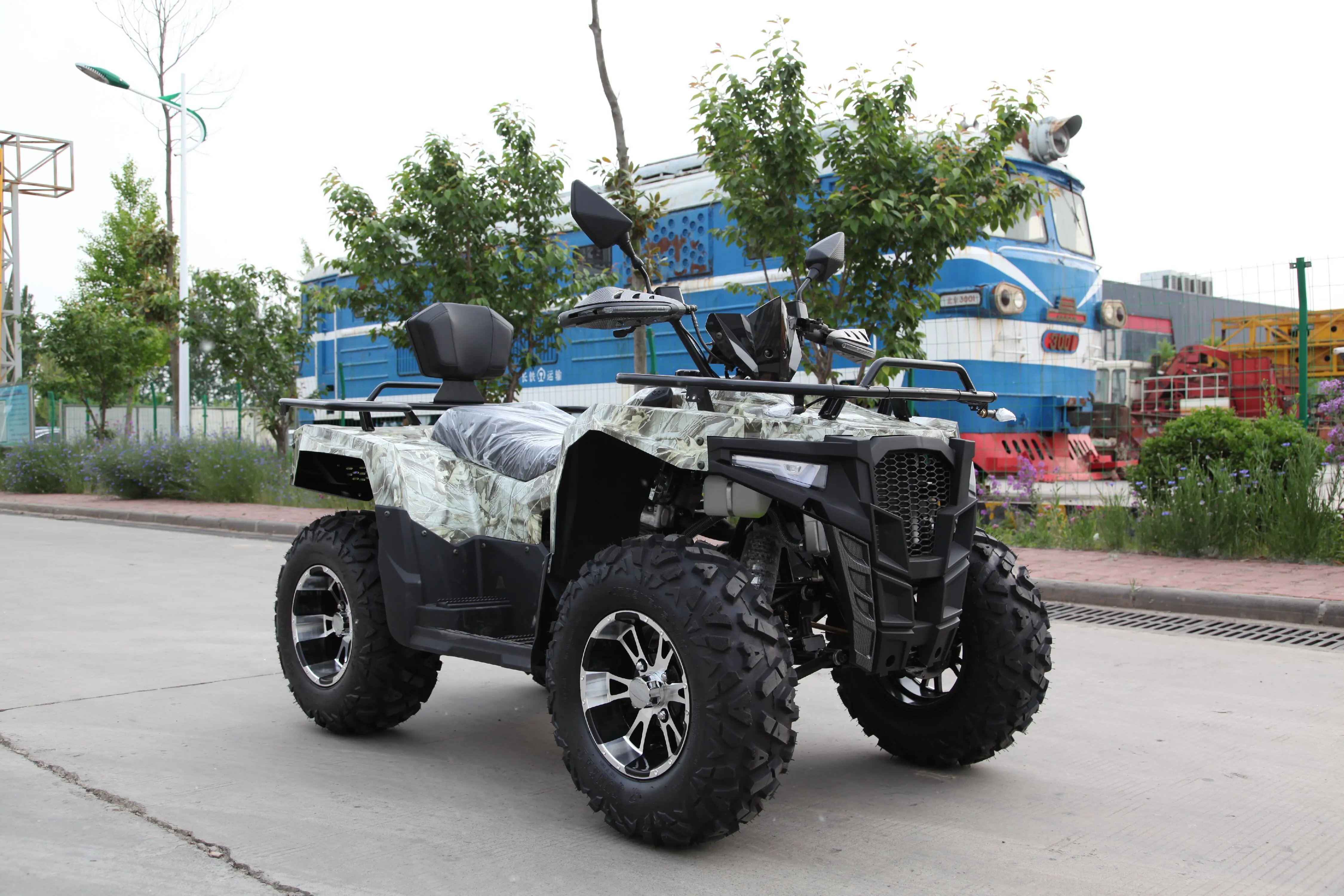 الكبار 2x4 رباعية ATV 200cc 300cc مزرعة ATV كواتريموتو 4x4 مجهزة بنظام نقل محرك رمح قفل تفاضلي