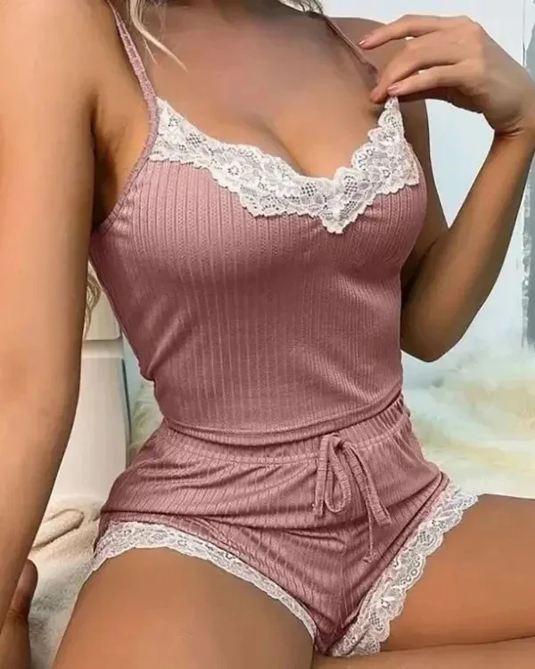 New European and American loungewear women\'s sexy exposed navel halter sling vest shorts lace lace pajama set