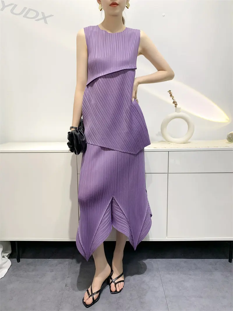 

Miyake Pleated Suits The New Summer 2023 Irregular Coat + Skirt Pure Colore Niche Fashion Design Two Piece Sets Womens Outifits