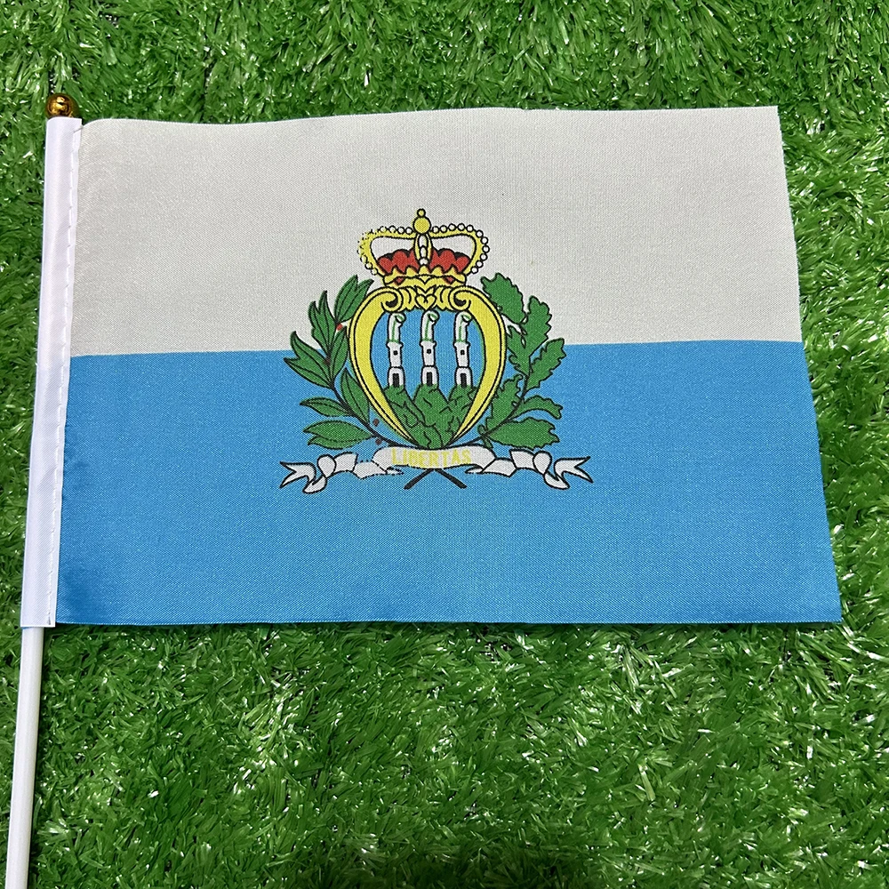 San Marino Hand Flag 21*14cm San Marino Hand Waving Flags With Plastic Pole For Sports Activity Decor