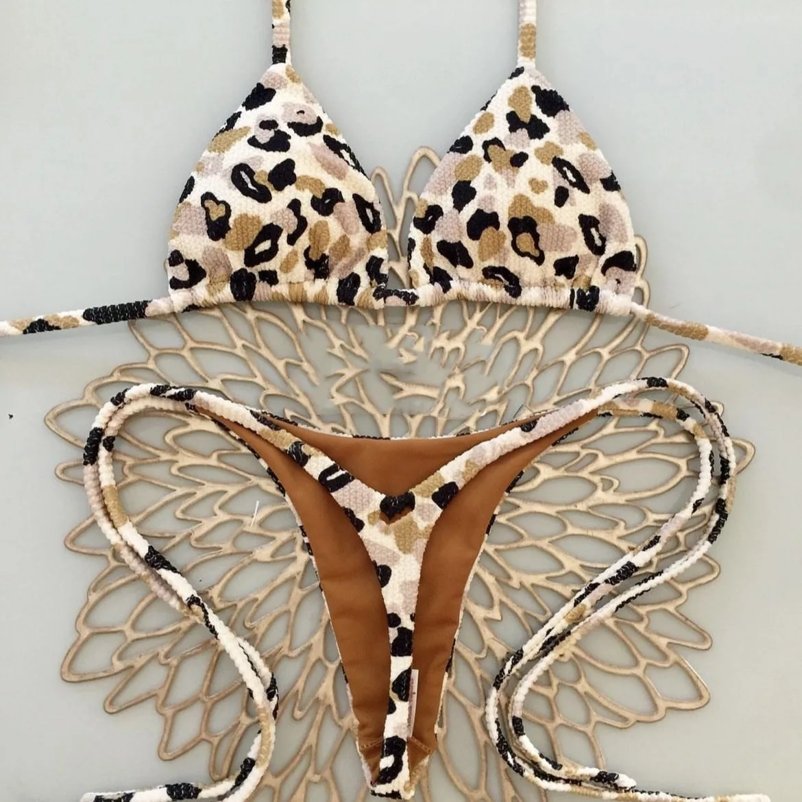 2024 Fashion European and American New Bikini Printed Swimsuit Beach Sexy Popular Women Swimwear