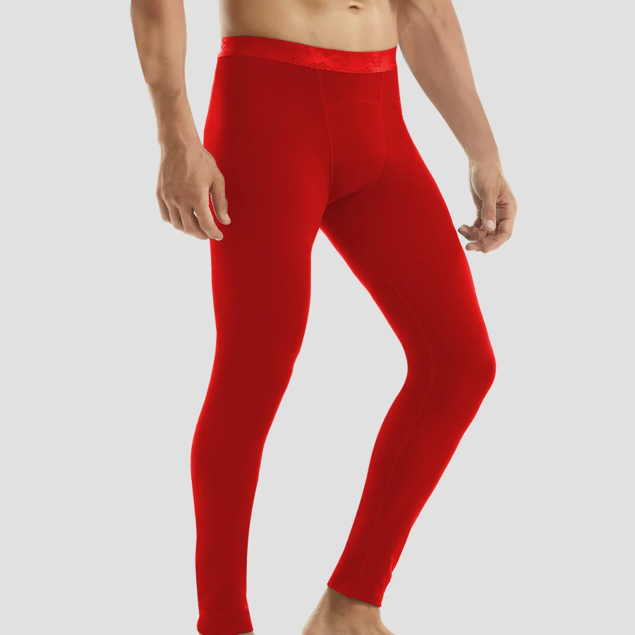 Men's thermal pants with added fleece and thickened layers, tight-fitting with a base layer for cold protection in winter