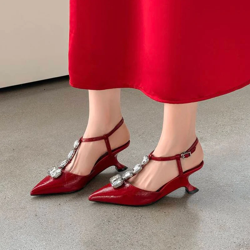 Red Patent Leather Pointed Toe T-Strap Rhinestone Slingback Sandals Low Wedge Heel Ladies Wedding Evening Dress Shoes F72