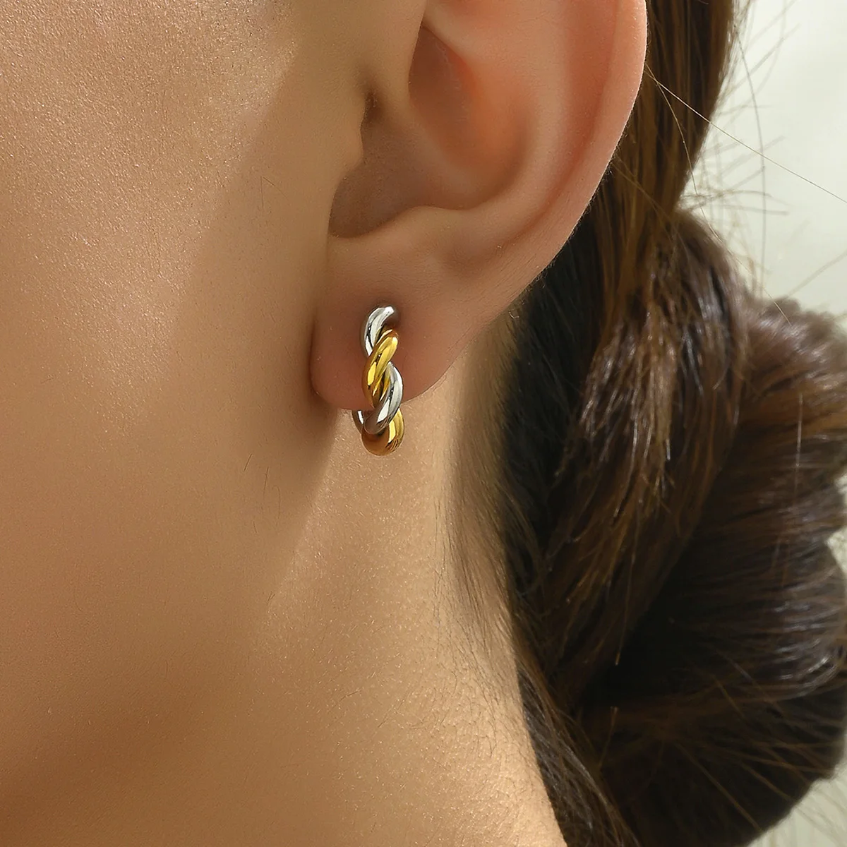 E04 Fashion Jewelry… - image