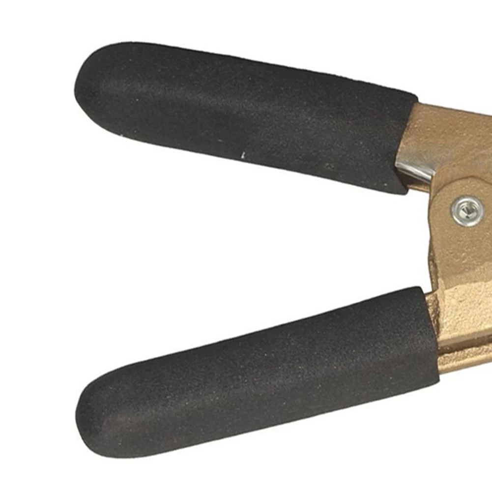 

Латунный зажим заземления 400А для высокотокового заземления, используемый в судостроении, металлообработке, нефтепромысловых платформах, навесных фасадах