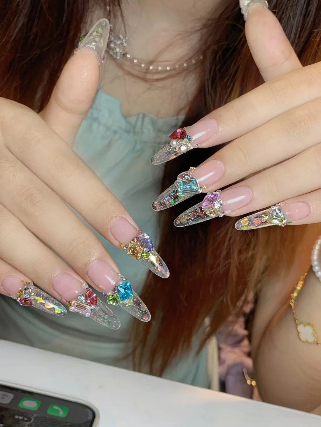 YYM 100 Stück Bunte Candy-Nagelkunst-Diamanten mit Spitzboden, Funkelnde Mehrfachformen, Mikro-Zirkonium, Gemischte Farben, Diamant-Charms – Detail 5