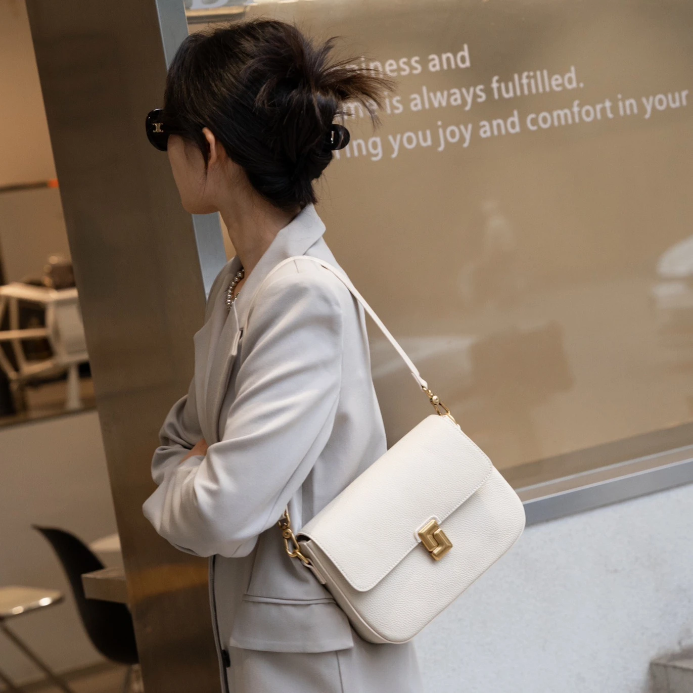 Women's Luxury Togo Leather Convertible Bag - Dual Strap Crossbody & Shoulder Purse for Everyday