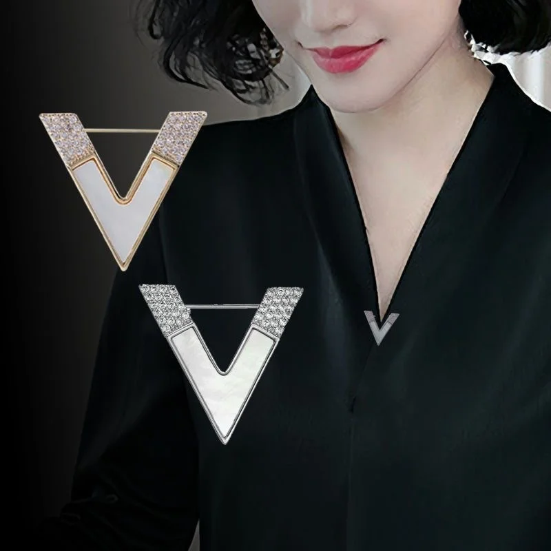 Korean MultiFunction Brooch Pin Anti  Exposure Buckle For Women T Shirt Excellent Shell Crystal V Type Brooches Ornament Jewelry