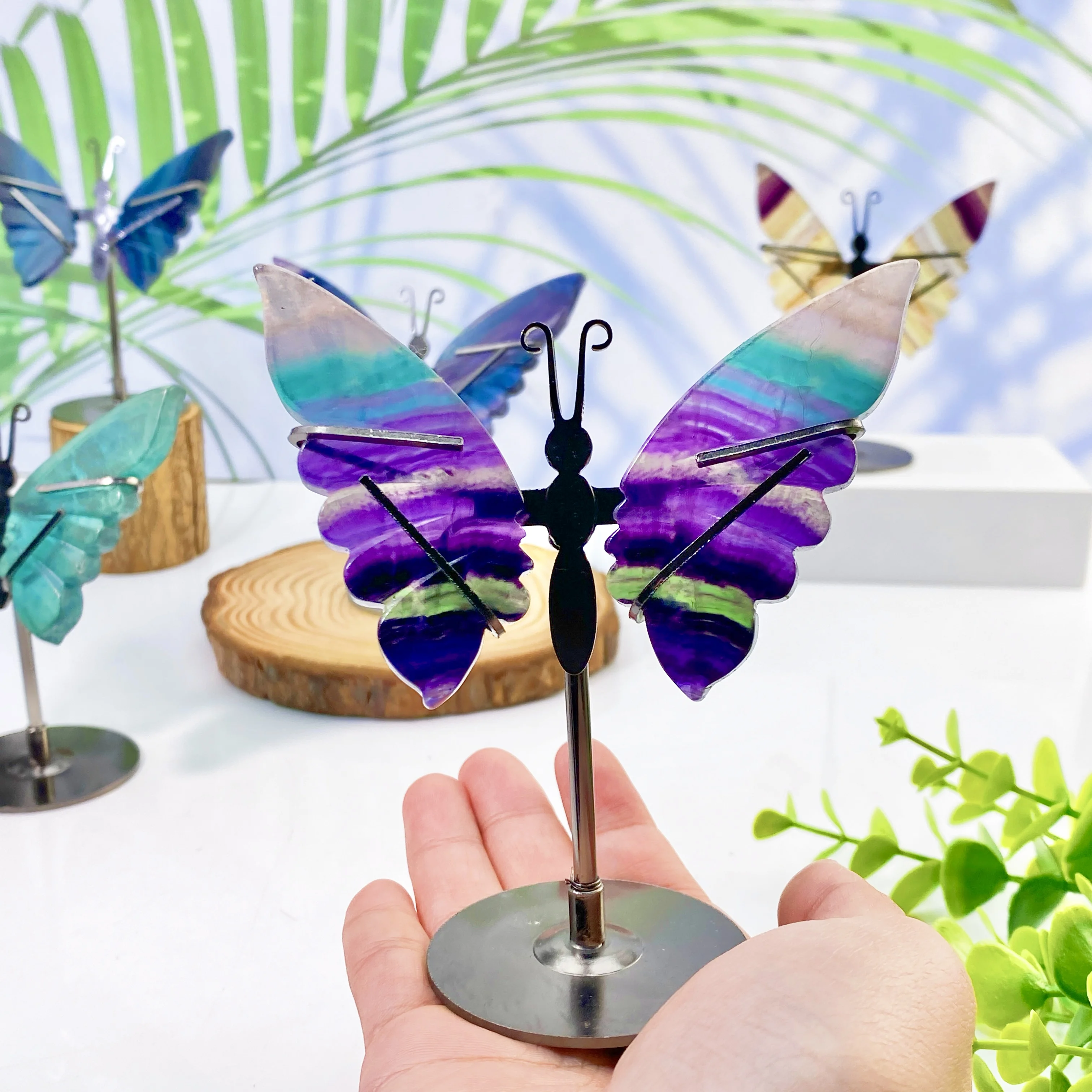 Random 1PC High Quality Fluorite Butterfly Wings Decoration Natural Crystal Raw Stone, Birthday Gift, Scene Decoration.