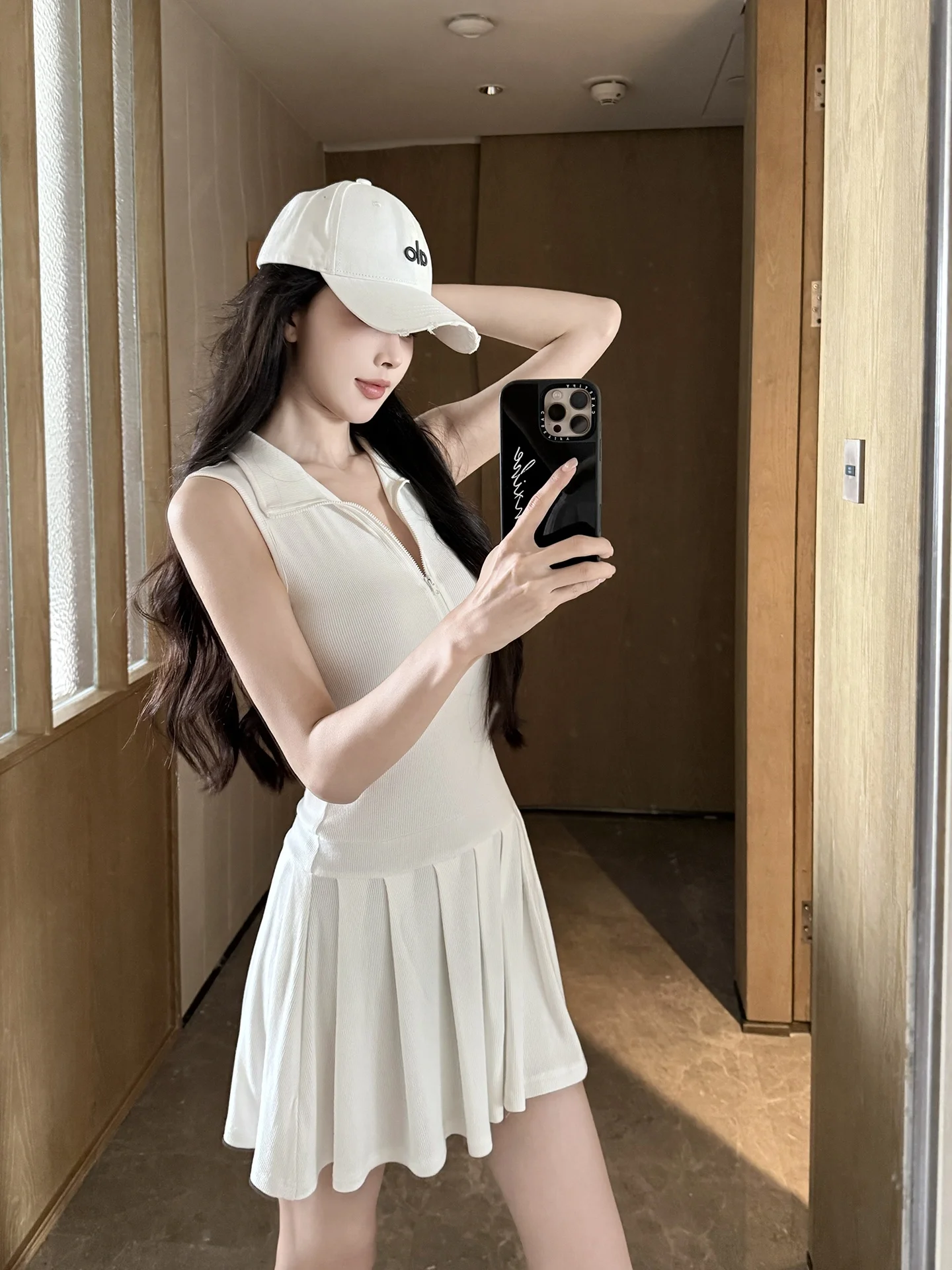 

White Collar Sleeveless Waist-Cinched Pleated Tennis Dress Summer Slimming Women's Knitted Dress Sporty Style A-Line Skirt