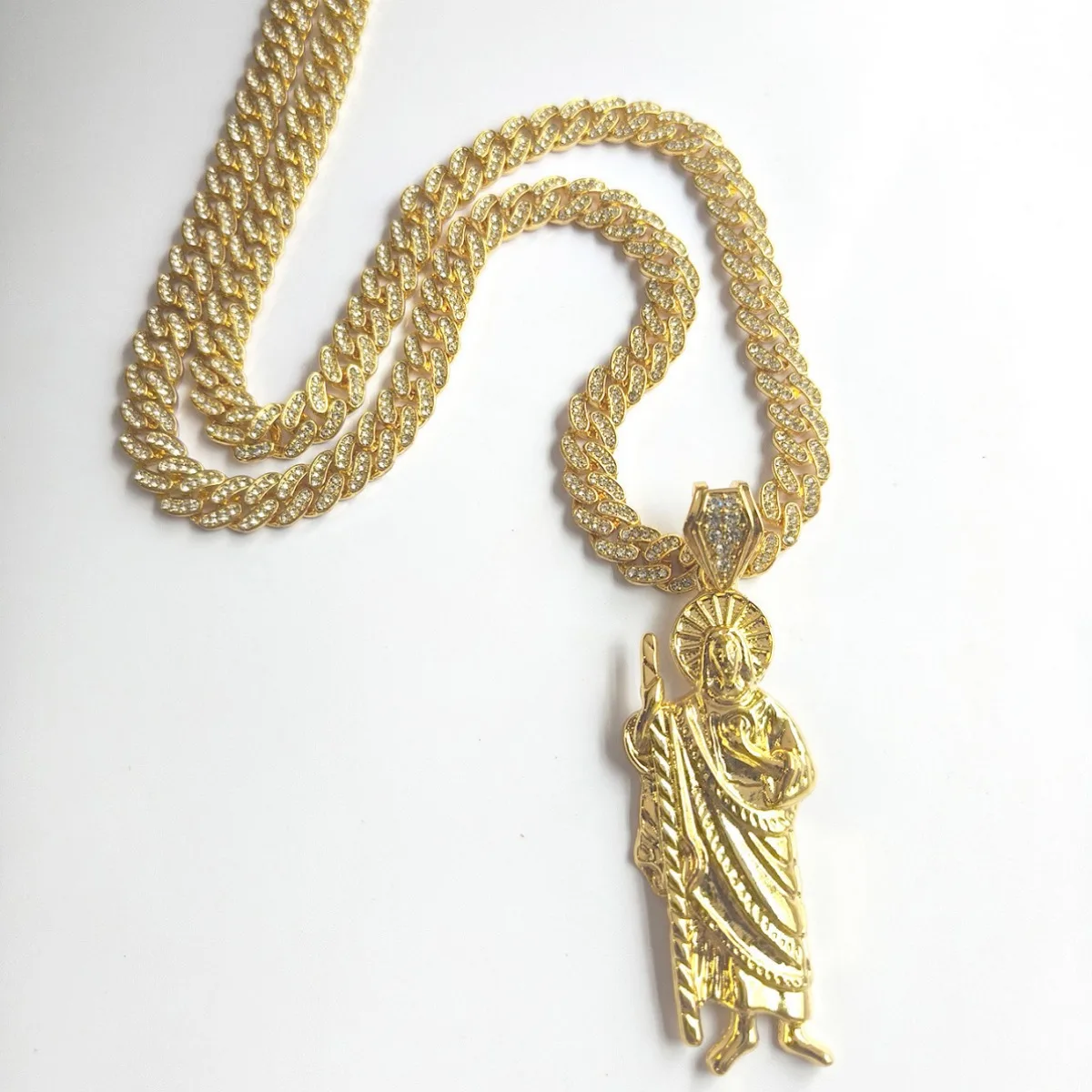 

Exquisite religious St. Jude pendant necklace metal zircon men and women hip hop trendy jewelry accessories