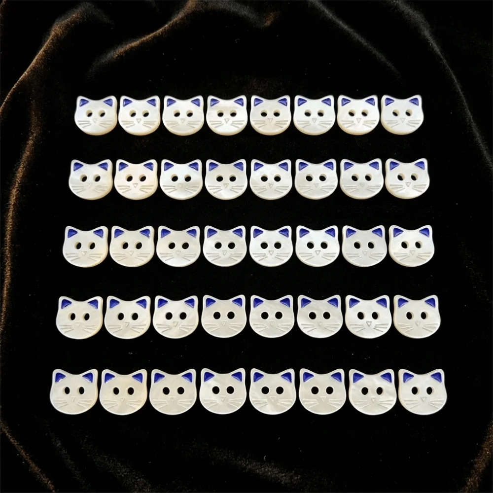 40pcs Fashionable 12mm Kitty Buttons Creative White Resin Cat Buttons Cute 2 Holes Kitten Head Buttons Cardigan Sweater