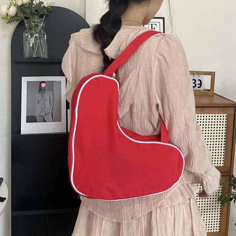 

Korean Niche Design New Single Shoulder Handbag with Heart Print Large Capacity Women's Bag Instagram Blogger's Same Style