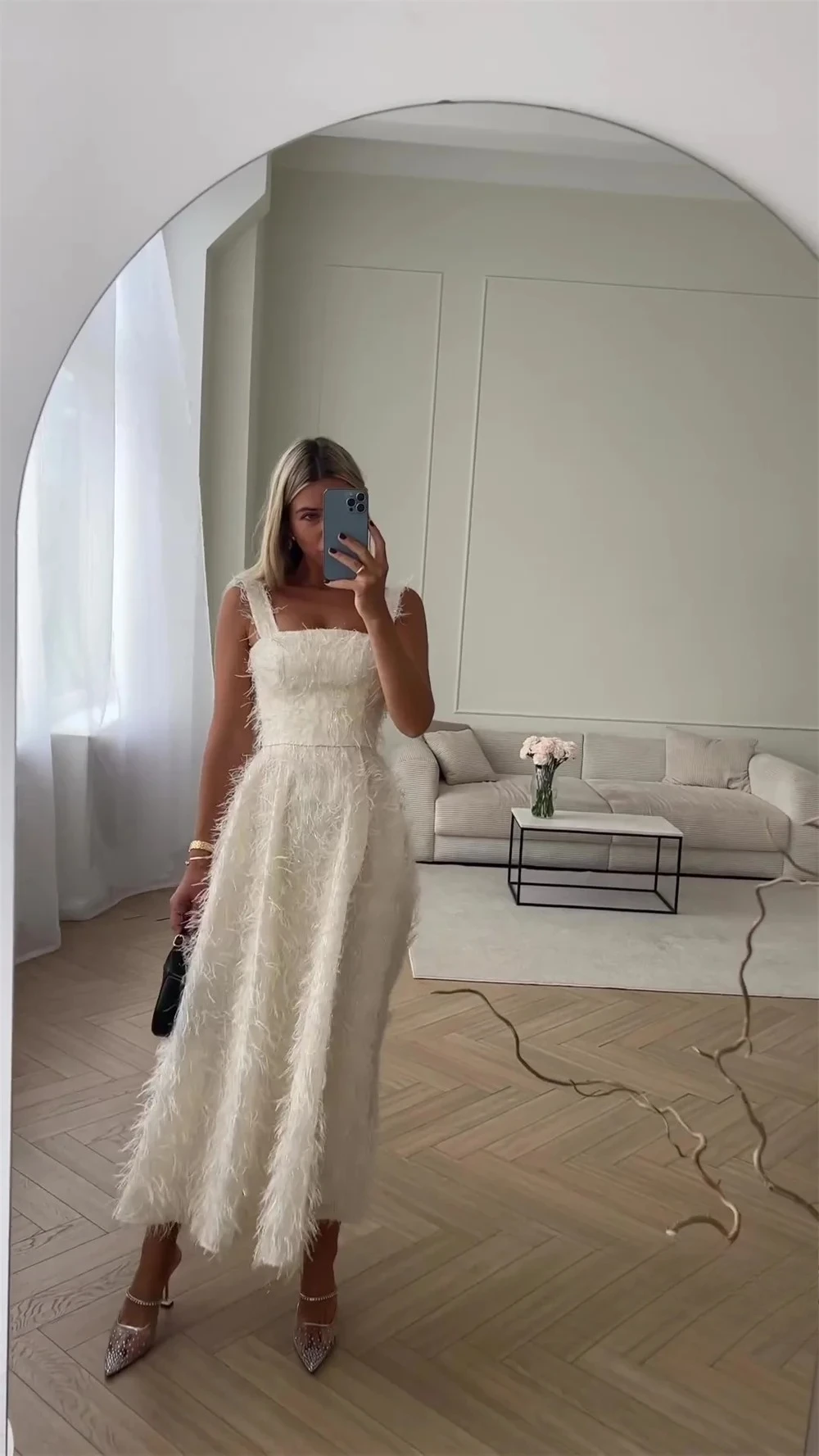 ชุดราตรีทรงเอไลน์แบบสั่งตัดคุณภาพสูง ความยาวระดับข้อเท้า พร้อมดีเทลจีบ สำหรับงานพิธีการและโอกาสพิเศษ