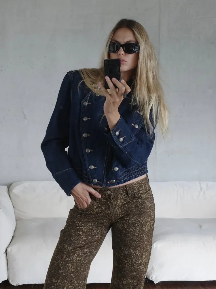 Retro Military Style Cropped Denim Jacket Epaulet Decor Double Row Buttons Zip Up Long Sleeve Short Coat 2026 Women New Fashion