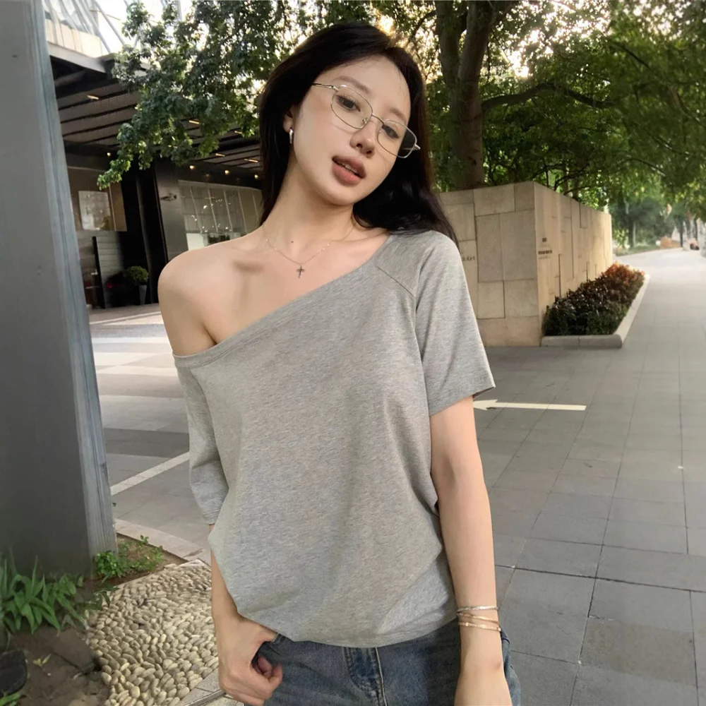 Womens Summer Short Sleeve T Shirt Loose Casual Fashion Off Shoulder Top Solid Color Elegant Clothing Basic Apparel Tee
