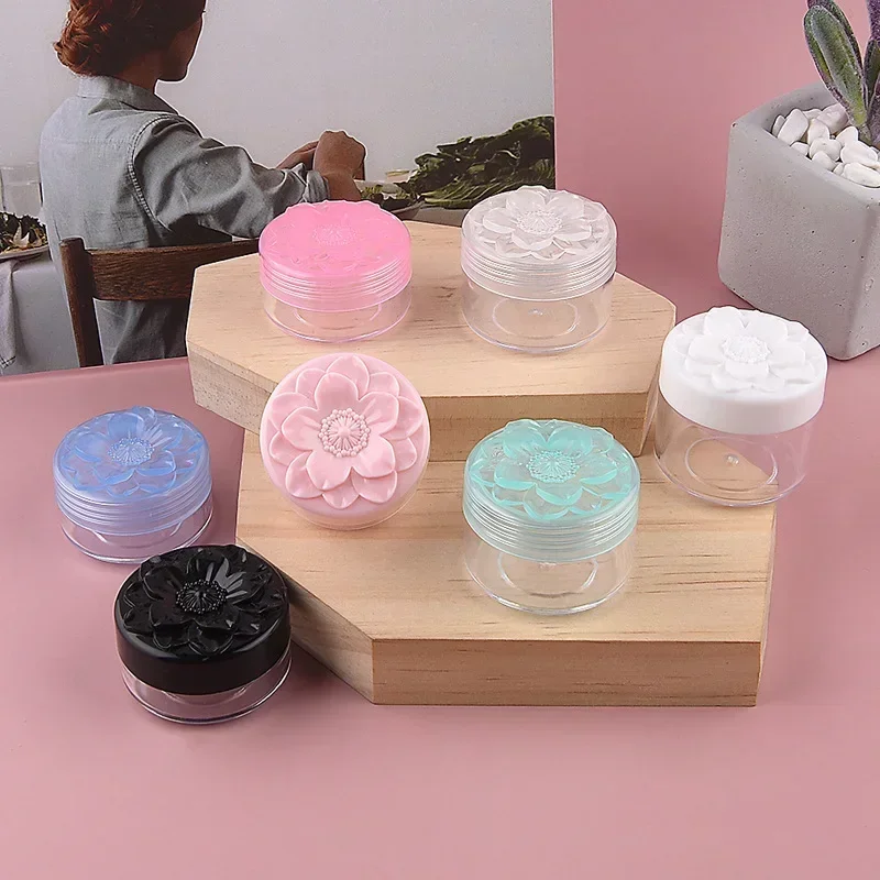Conteneurs de crème vides en plastique, 10/15/20g, avec bouchons à vis en forme de Sakura, bouteille rechargeable, Pot de maquillage cosmétique, 10 pièces