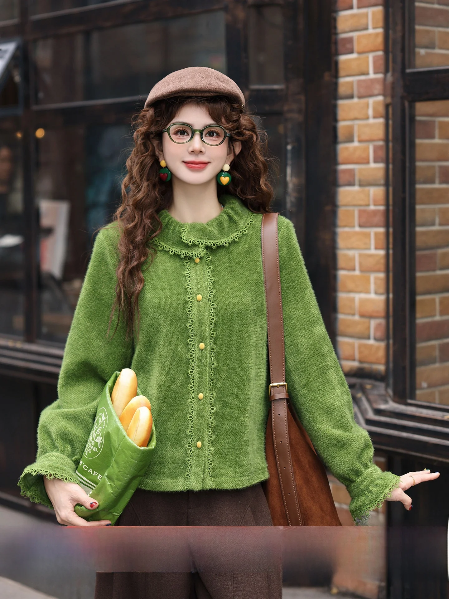 

Green Thick Long Sleeve Women's Shirt Retro Hong Kong Style Casual Loose Fit Knitted Top for Autumn Winter Versatile New Model