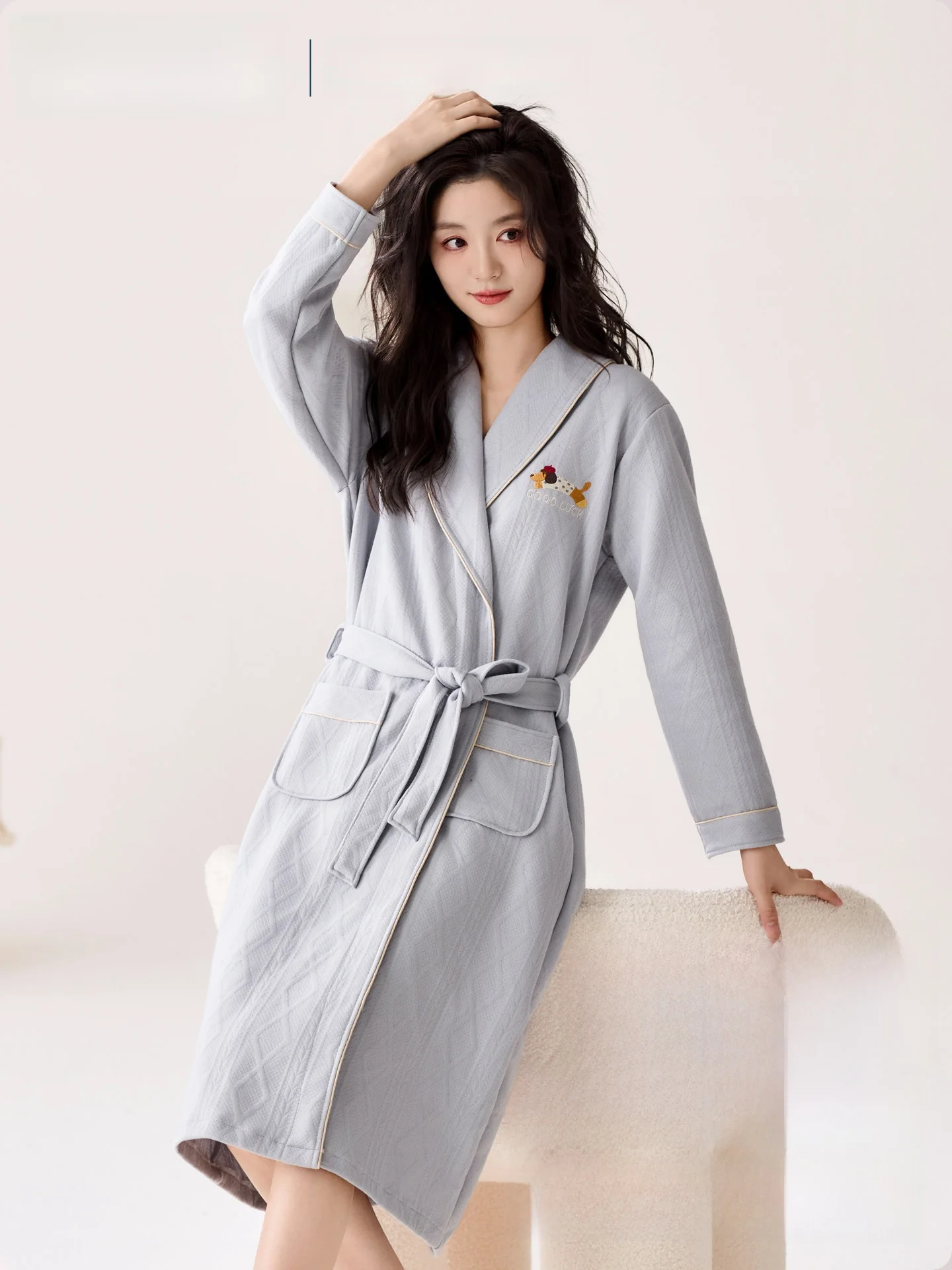 Plandoo Thickened Cotton Women's Sleepwear Long Sleeve Bathrobe Home Clothes Warm Home Clothes for Autumn And Winter