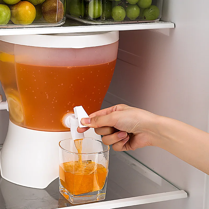 Large Capacity Cold Water Jug 3-in-1 with 3 Taps, Rotatable - Food-Grade Plastic, Leak-Proof Design, Transparent Lid for Easy Viewing - Essential for Summer Drinks, a Must-Have in the Refrigerator, Summer Beverage Container |   Fashion Design