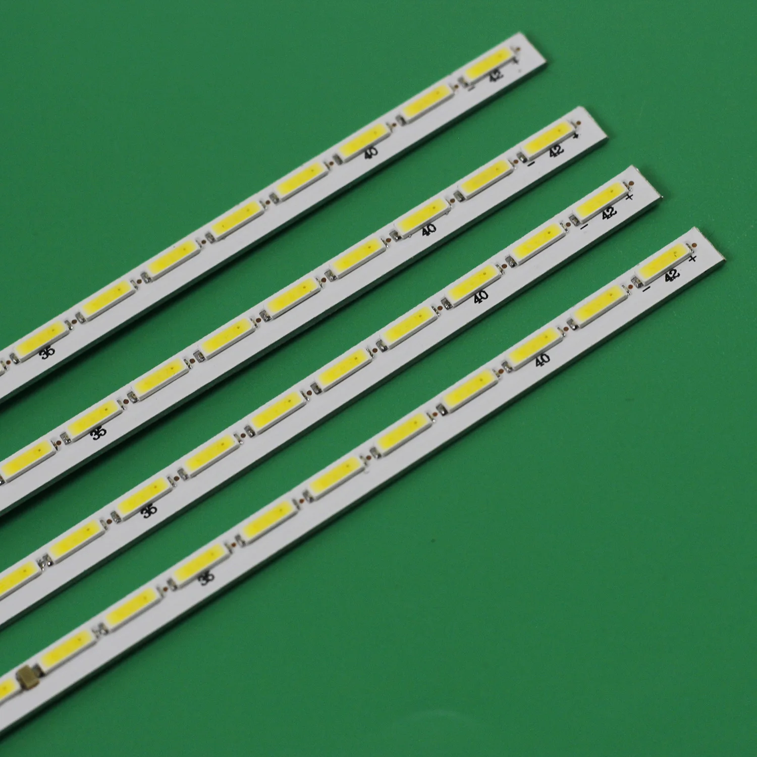 Bande de rétroéclairage LED pour LED65EC660US LED65EC320A LED65K5500U LED65K5510U HE65K5510UWTS HE650HU-B01 RSAG7.820.6367