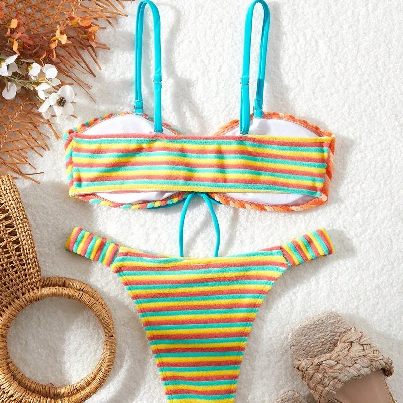 Nuevo conjunto de dos piezas, traje de baño acolchado para mujer, traje de baño a rayas, Bikini Sexy con Tanga, Bandeau, ropa de playa, traje de baño de tela de toalla, traje de baño coreano