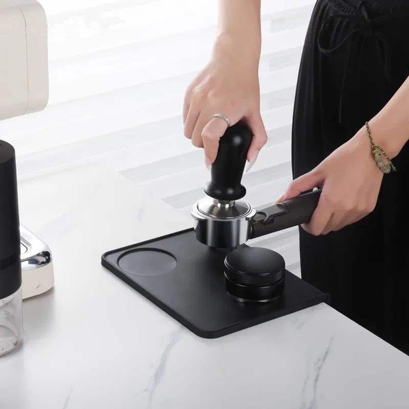 

Coffee Tamper Mat Tamping Rest Holder Corner Edge Pad Black Office Bar Shop Silicone Espresso Station Coffeeware