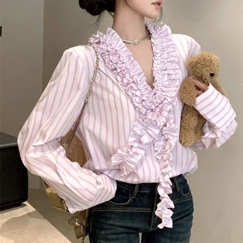 Vintage Contrast Color Striped V-neck Loose Long-sleeved Shirt Women 2025 Spring New Korean Ruffles Casual All Match Blouse