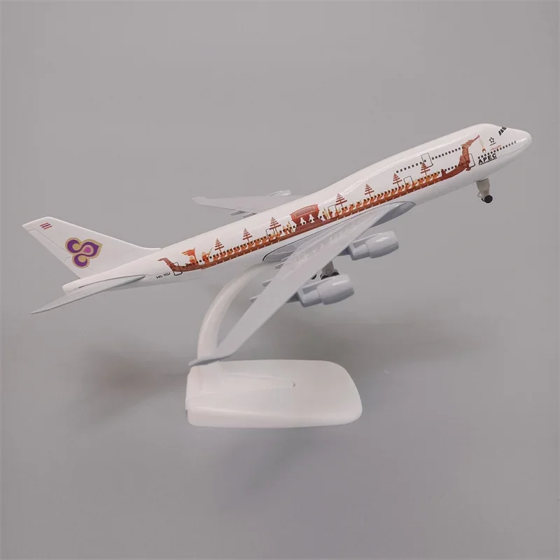 20cm Model Airplane Air Thai Thailand B747 Airlines Boeing 747 Dragon Boat Airways Metal Alloy Plane Model Aircraft w Wheels