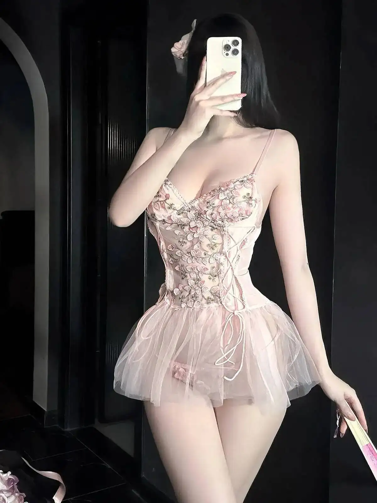 Nightclub Sexy Pure Desire Deep V Flower Embroidery Dress Similar To Puffy Backless Deep V Suspenders Sleeveless Dress Mesh 52M1