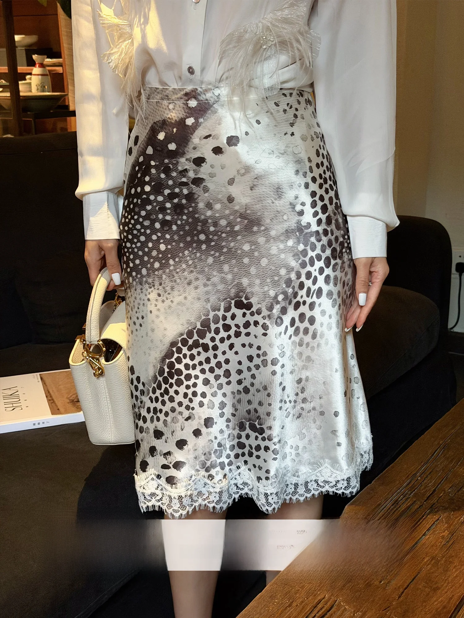 

High Waist Leopard Print Lace Insert Acetate Silk Half Skirt Chinese Watercolor Pattern Splicing Skirt for Women A-Line Silho...