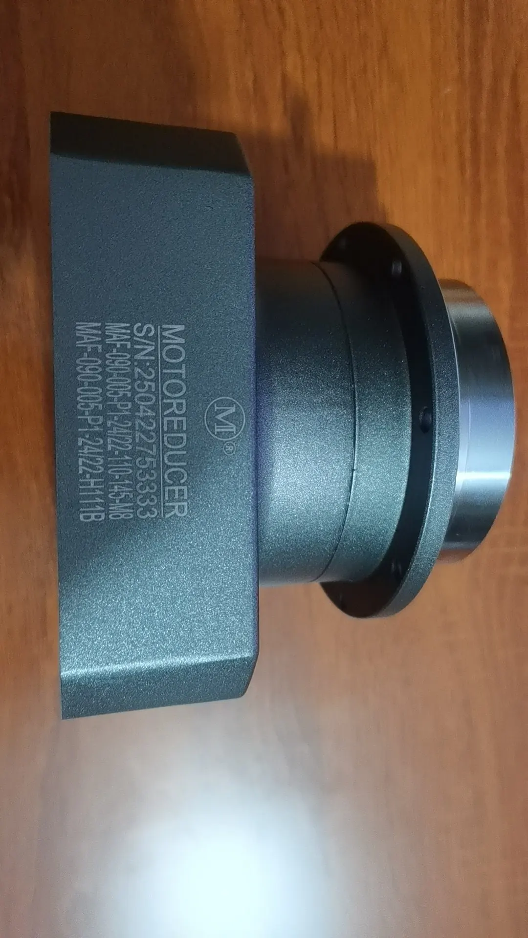 Reducer MAF-090-005-p1-24/22-110-145-M8