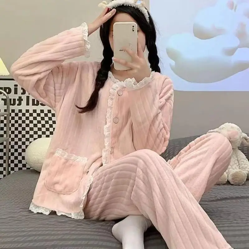 New Sweet and Lovely Student Pajamas Fashionable Women's Long Sleeved Loose Thick Suit Autumn and Winter Princess Home Clothes