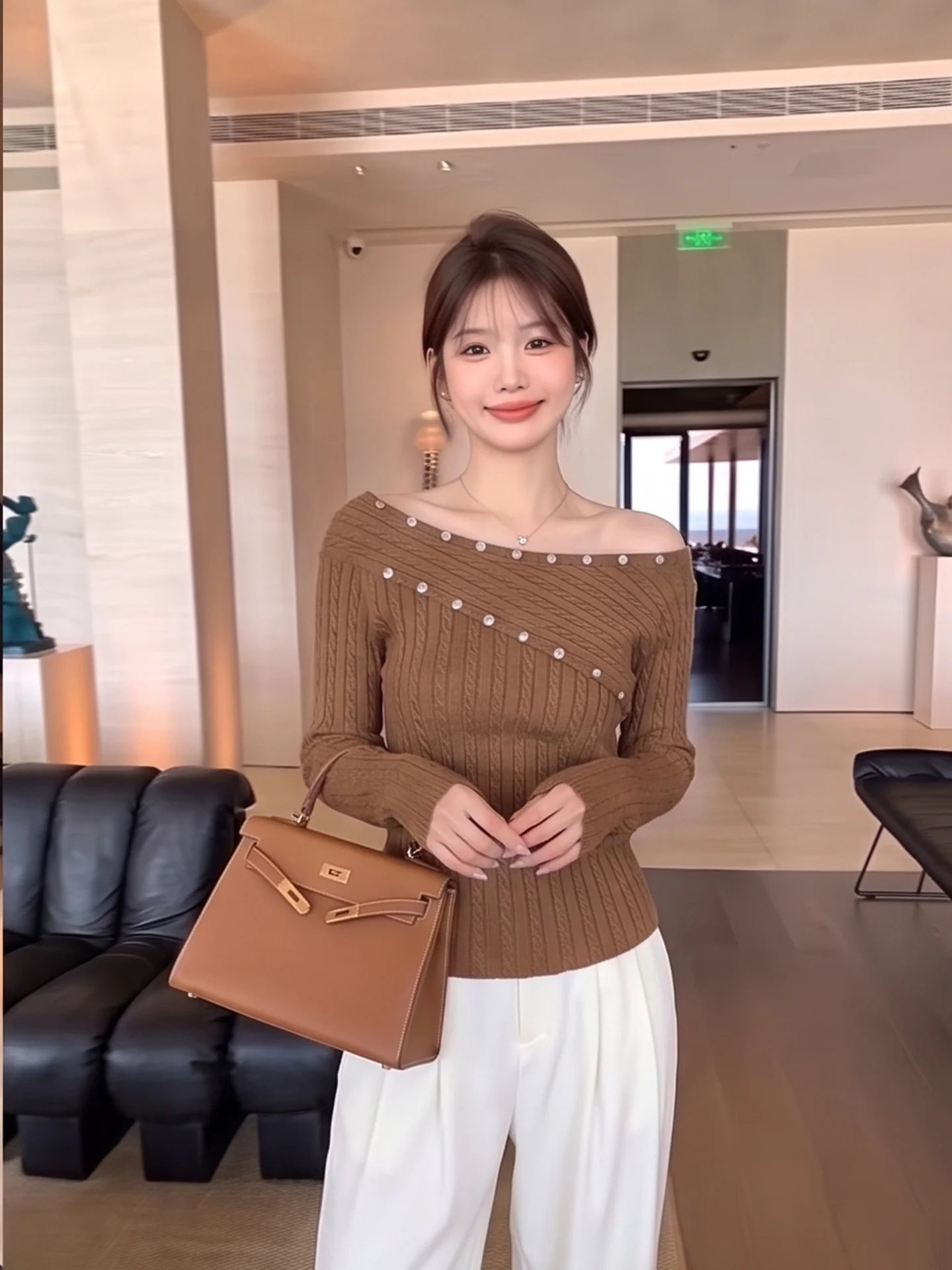 Korean Style Shoulder Bared Knitted Sweater Women's Autumn Wear Slim Fit Flower Twist Button up Top City Walk Long Sleeve