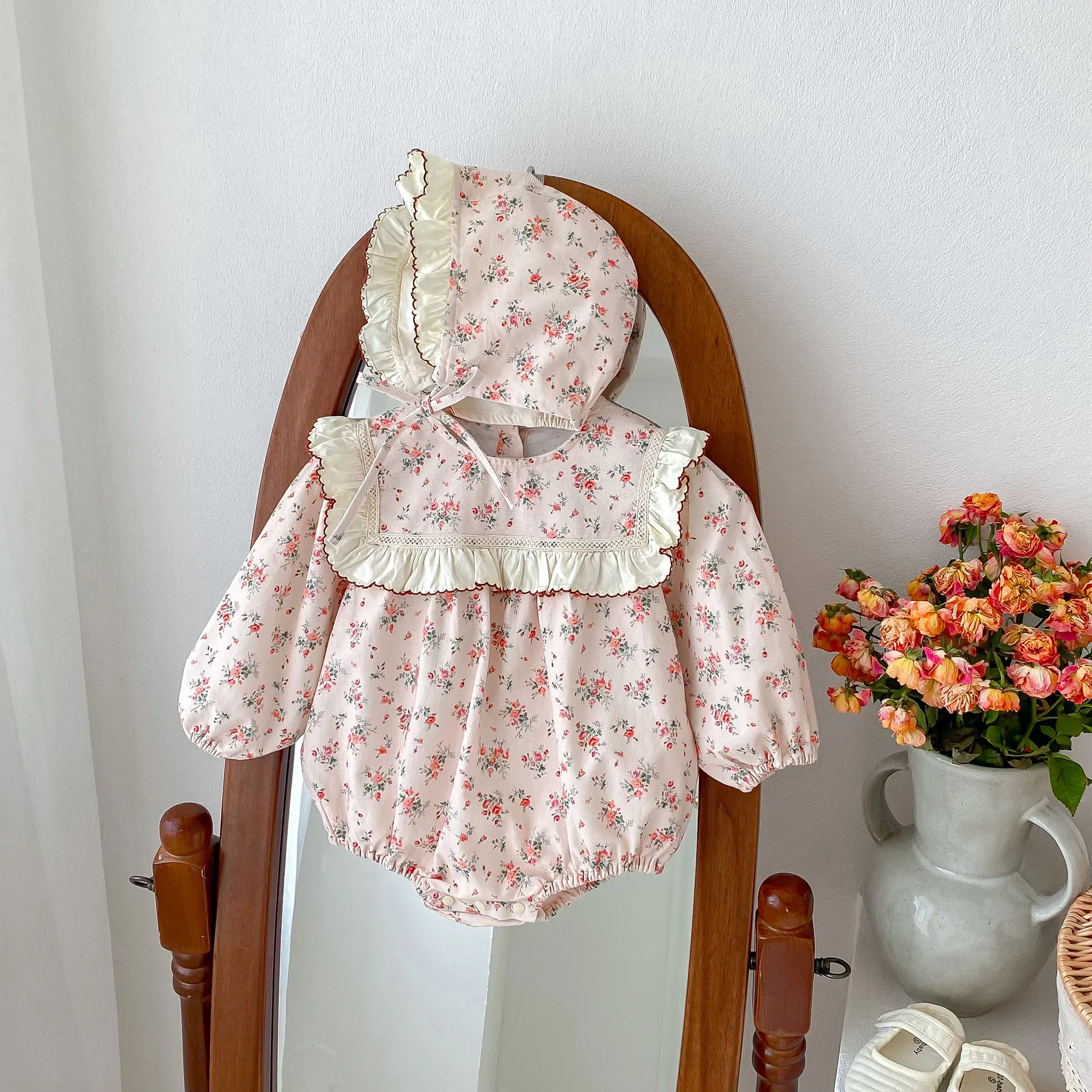

Newborn Girl Clothes Autumn New Baby Girl's One Piece Clothes Princess 100Days Party Clothes With Hat For 0-3Years Old