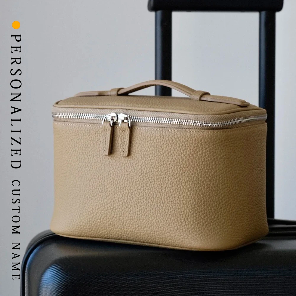 

First layer cowhide makeup bag practical travel portable toiletries bag high-end large capacity storage bag customized gold hot
