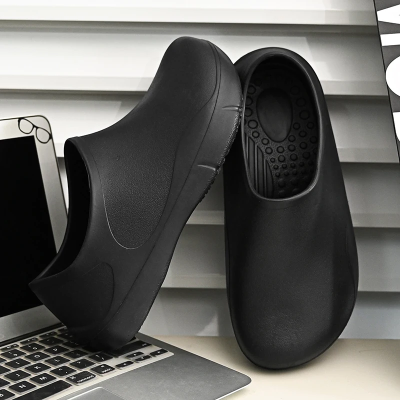 Unisex All-Inclusive Work Shoes with Rubber Non-Slip Soles, Waterproof and Oil-Proof, Suitable for Chefs, Nurses, and Labor Protection, Sandals