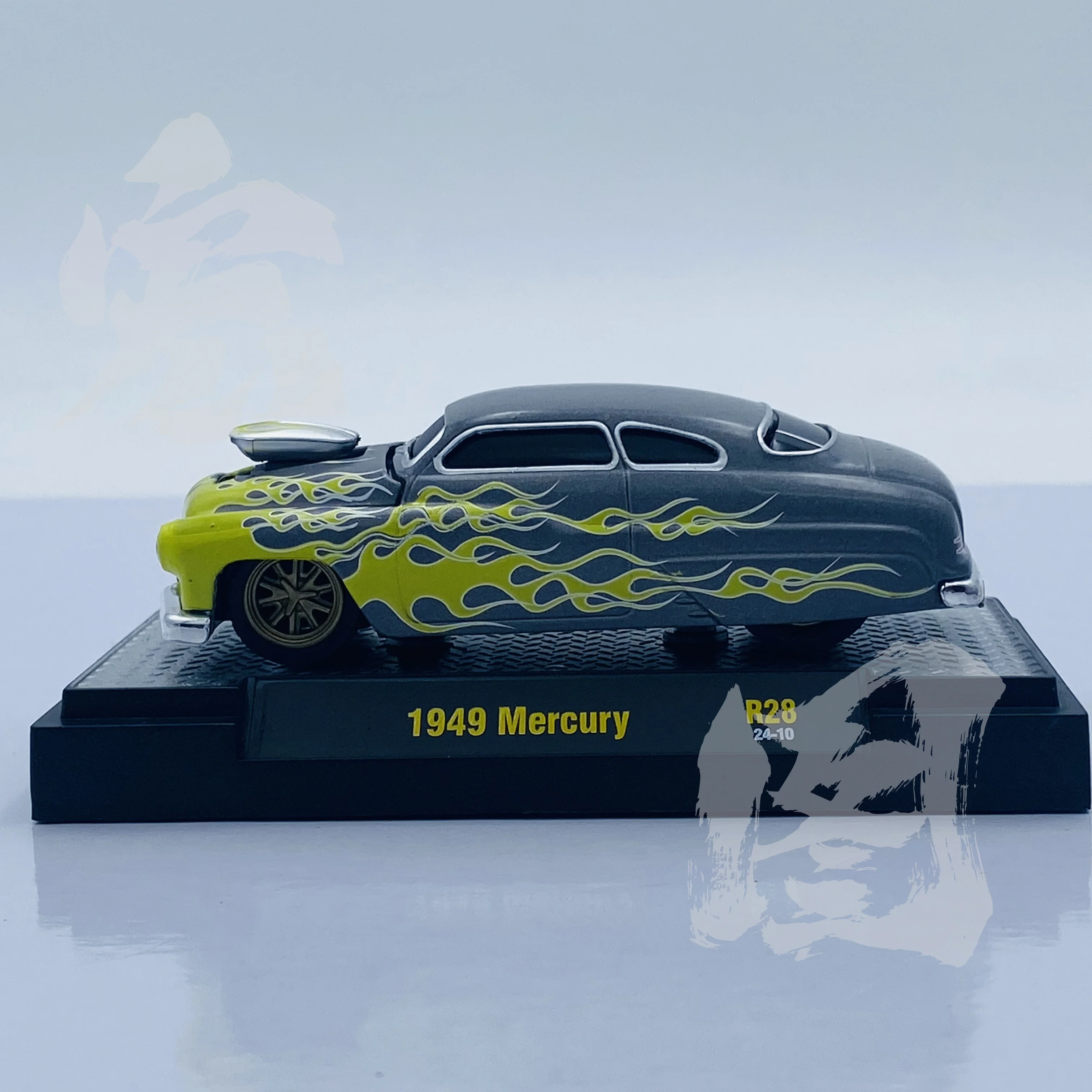 

M2 Machines 1/64 1949 Mercury Collection Alloy car model toys