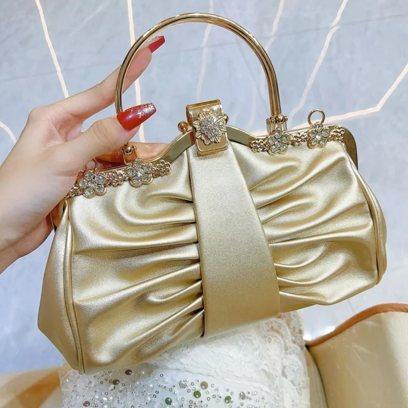 

2025 Luxury High-end Party Cloud Women's Evening Cluch Bags Lady Wedding Prom diamonds Dinner Handbags Trend Shoulder Bags
