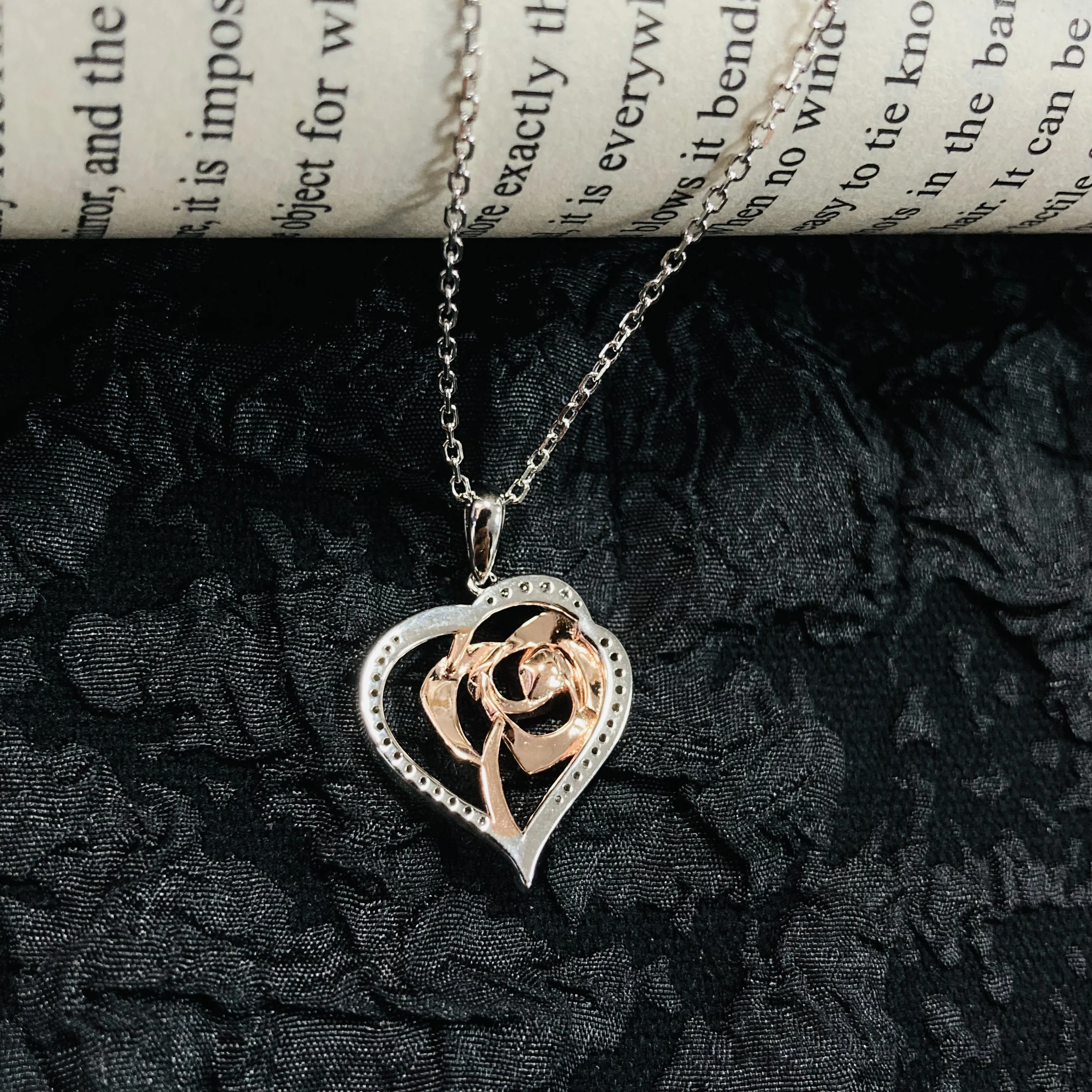 S925 Silver Plated Rose Gold White Gold Separation Necklace Rose Heart Pendant